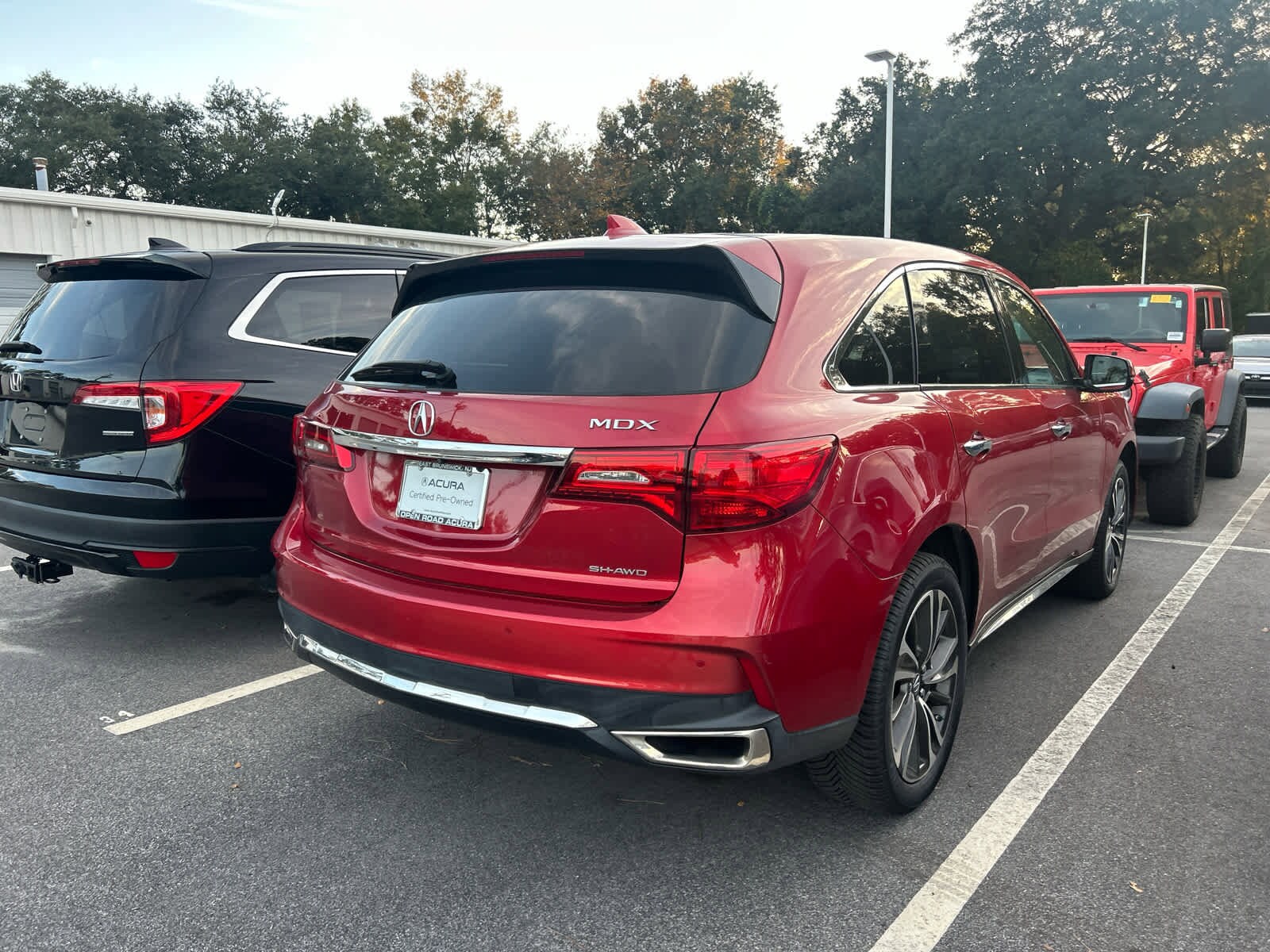 2020 Acura MDX SH-AWD Technology photo 3