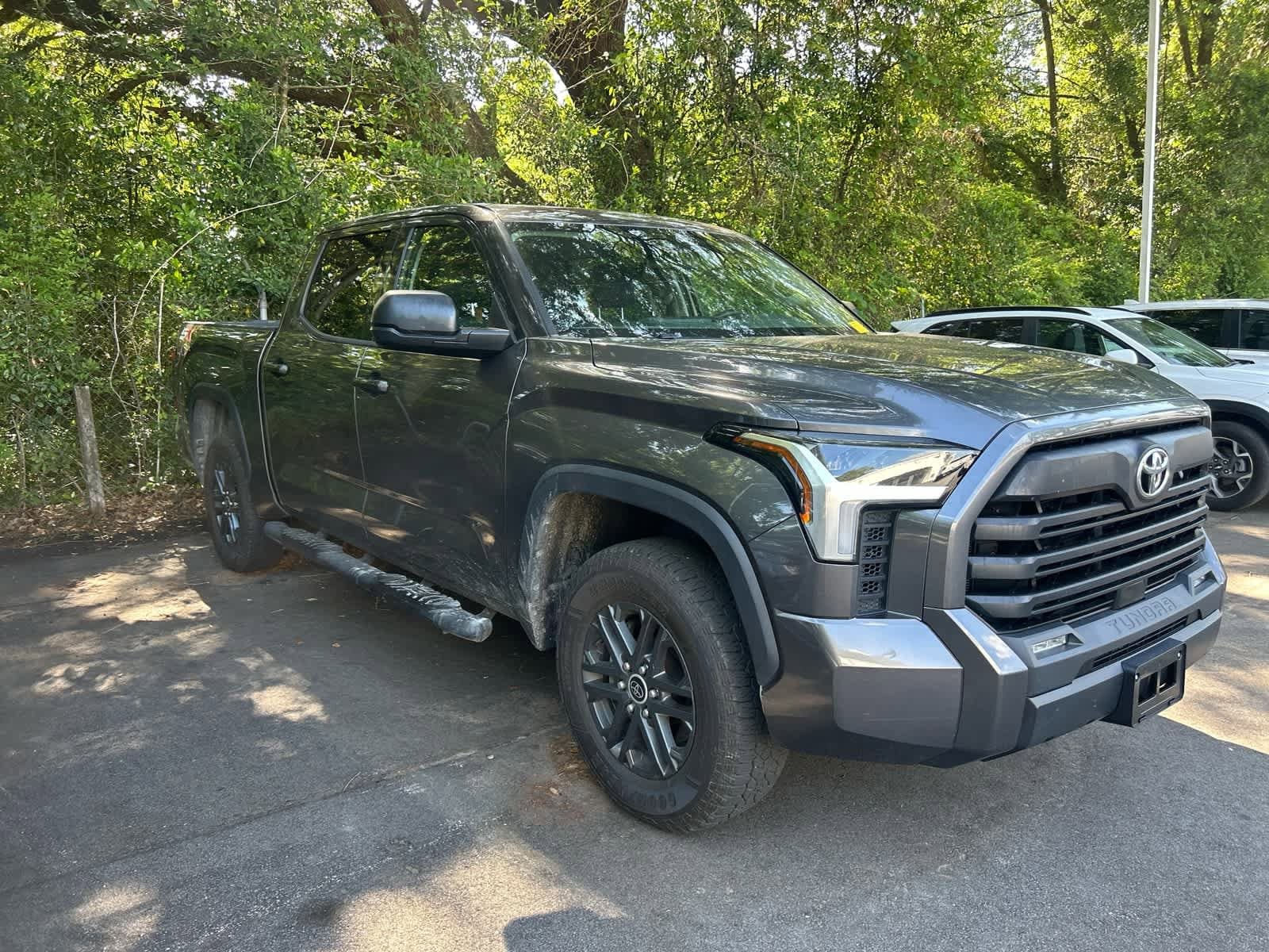 2023 Toyota Tundra SR5 photo 3