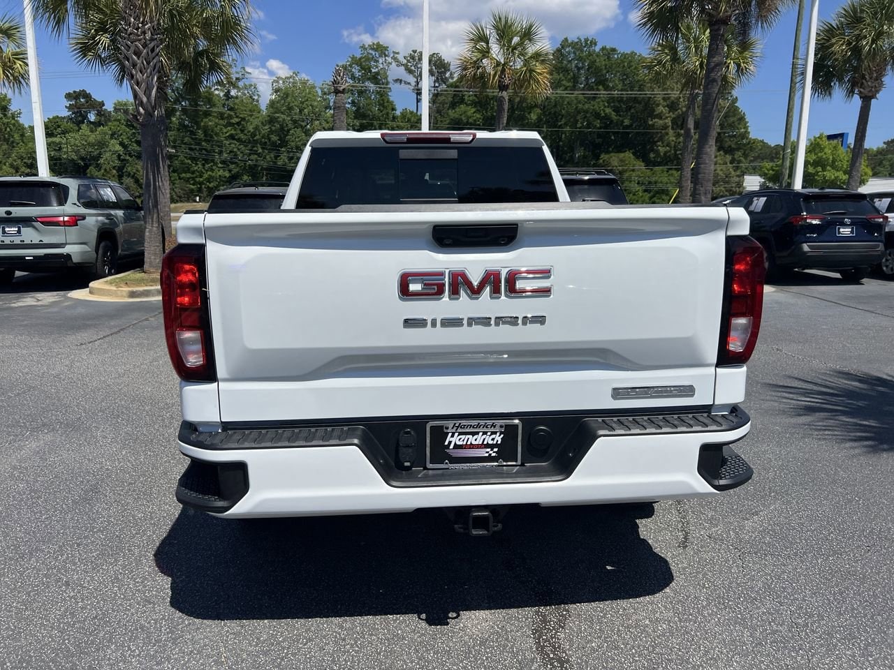 2025 GMC Sierra 1500 Elevation photo 3