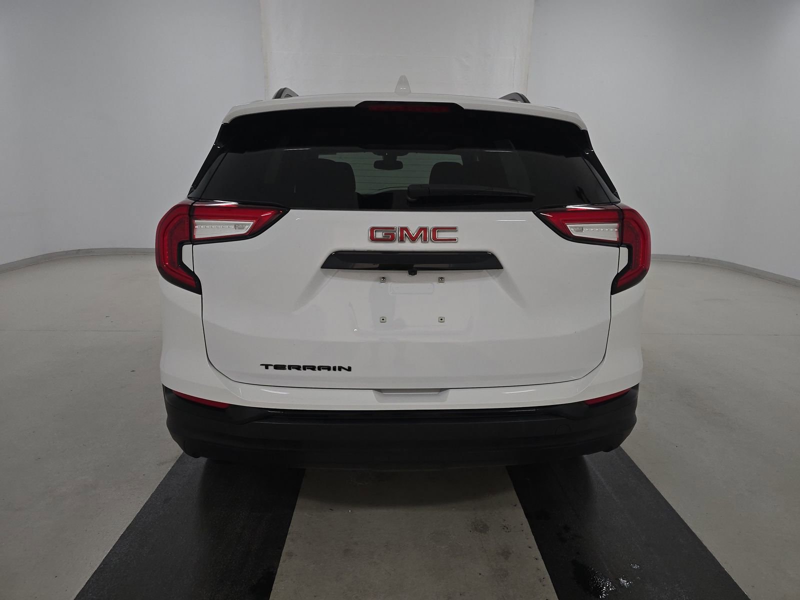 2022 GMC Terrain SLE photo 6