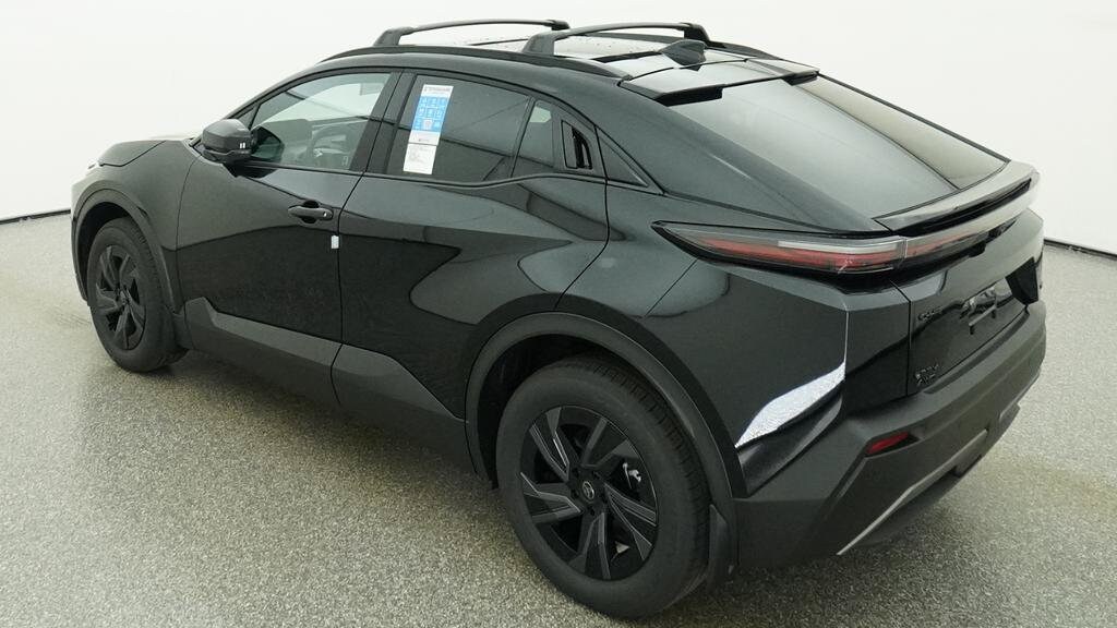 2026 Toyota C-HR SE