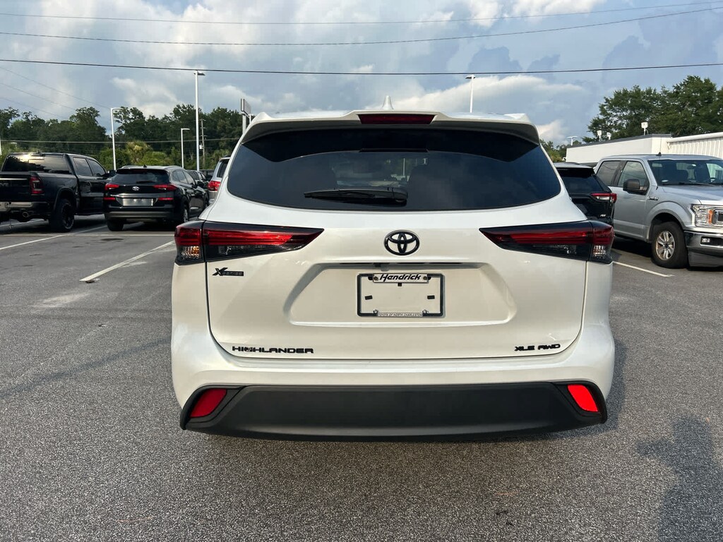 Certified 2026 Toyota Highlander XLE SUV