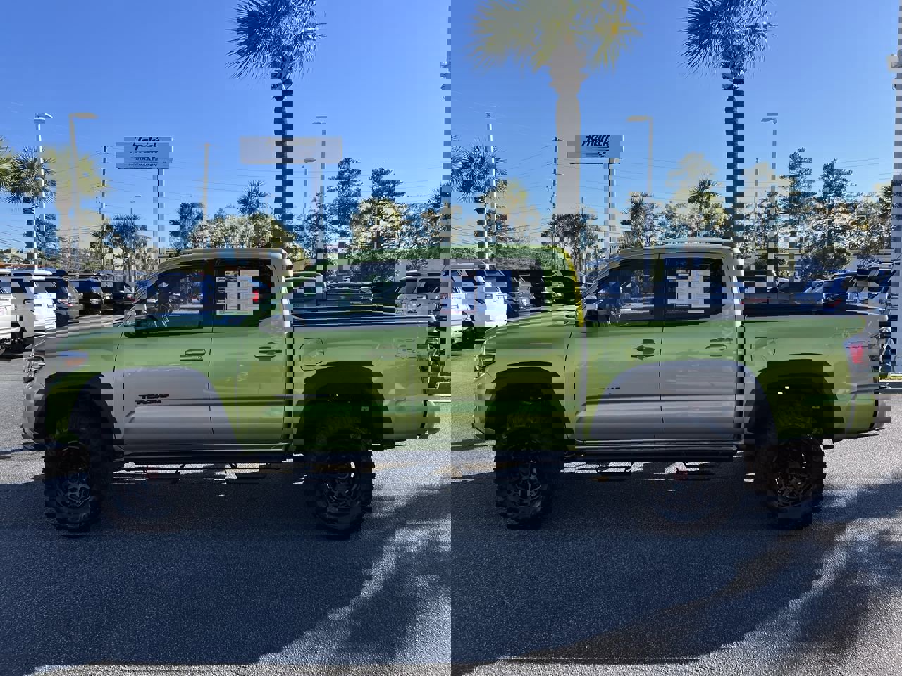 2022 Toyota Tacoma TRD Pro photo 6