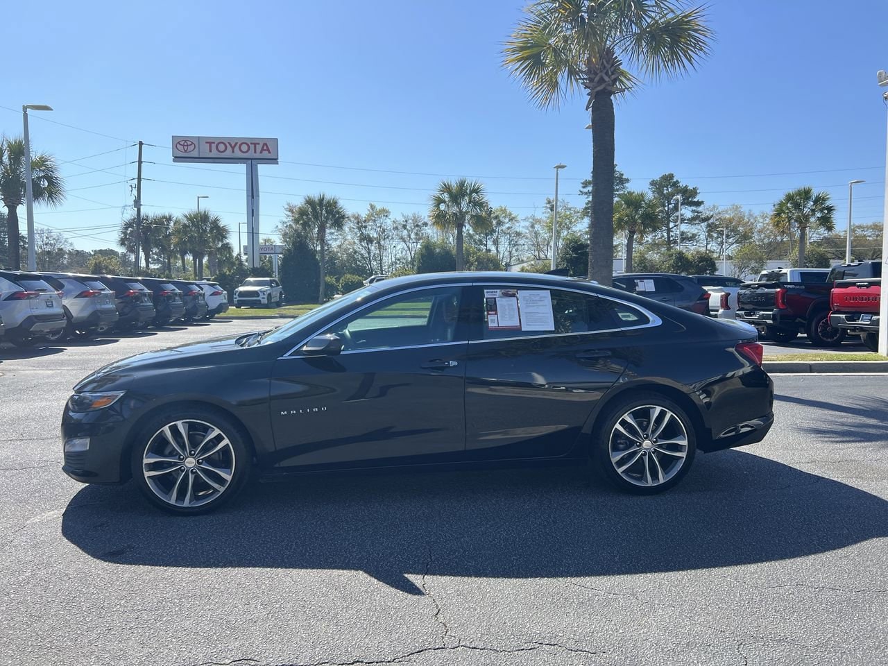2023 Chevrolet Malibu LT photo 6