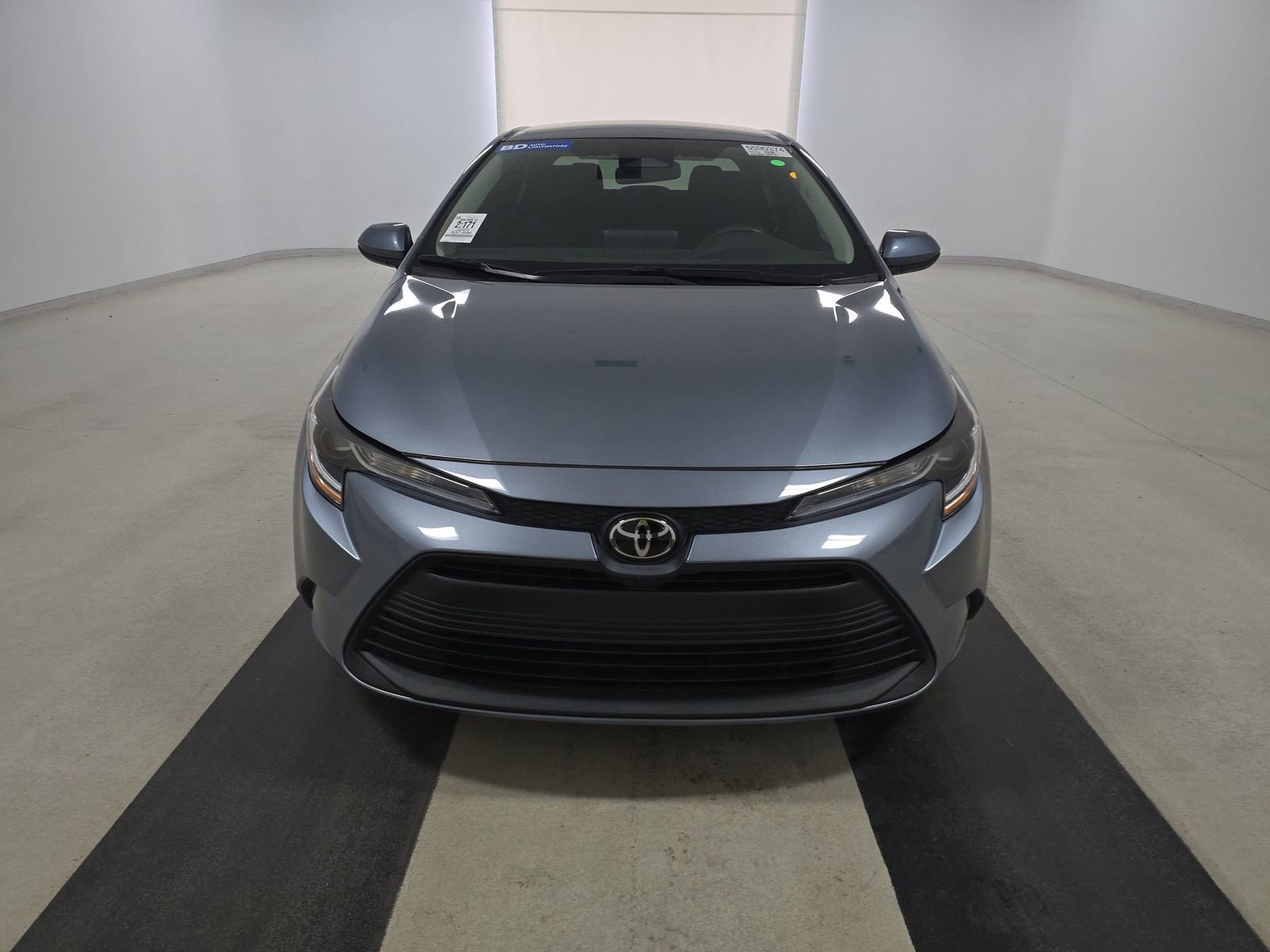 2024 Toyota Corolla LE photo 2