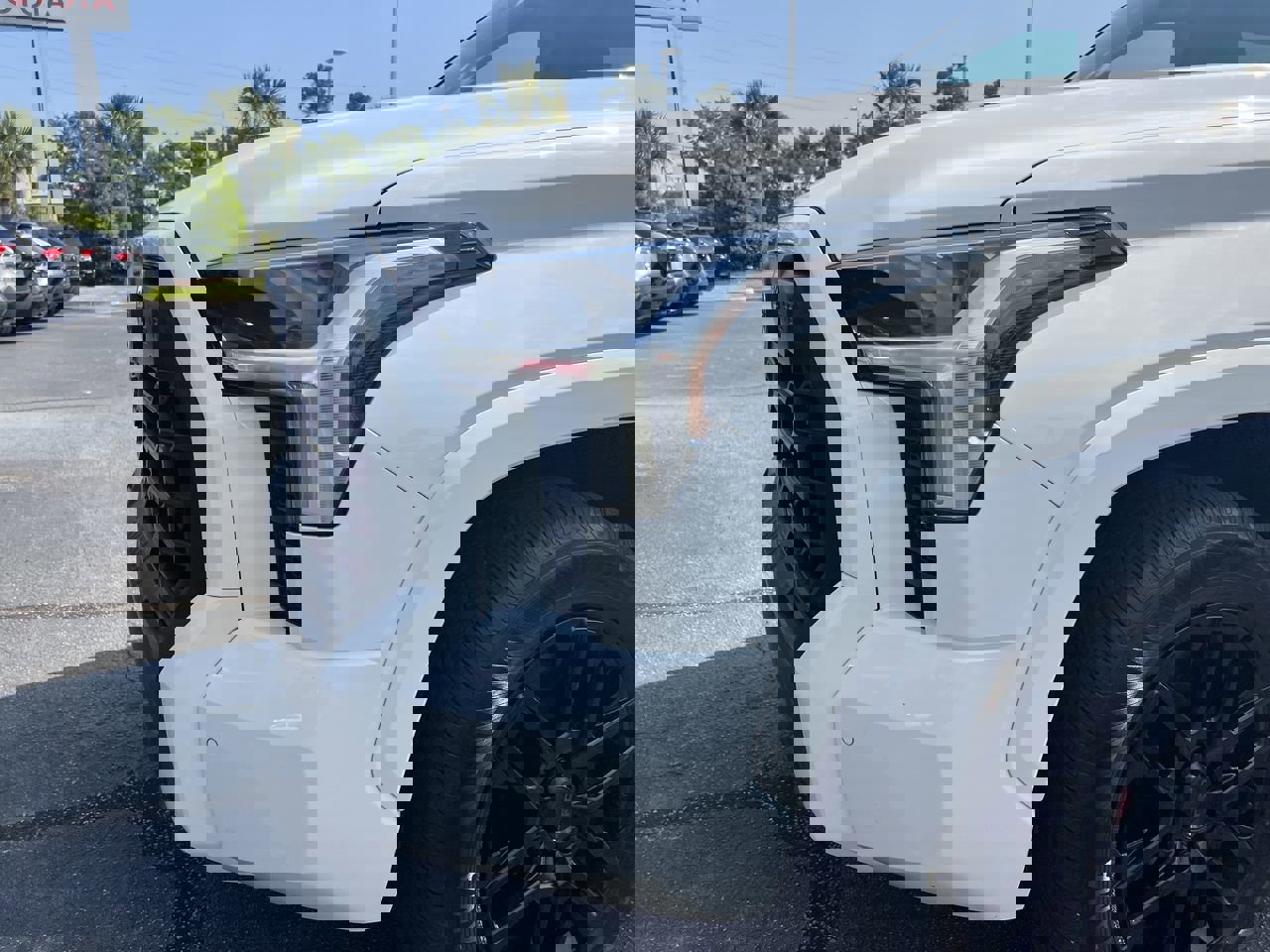 2023 Toyota Tundra SR5 photo 4