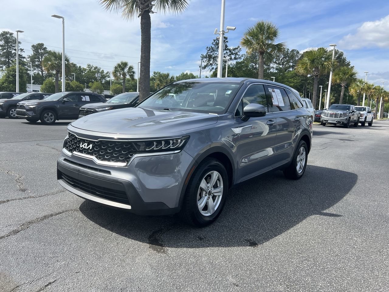 2022 Kia Sorento LX photo 4