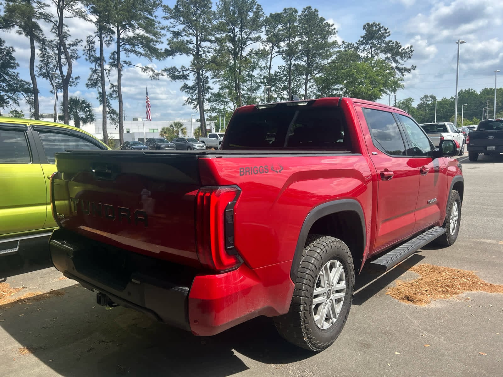 2022 Toyota Tundra SR5 photo 4