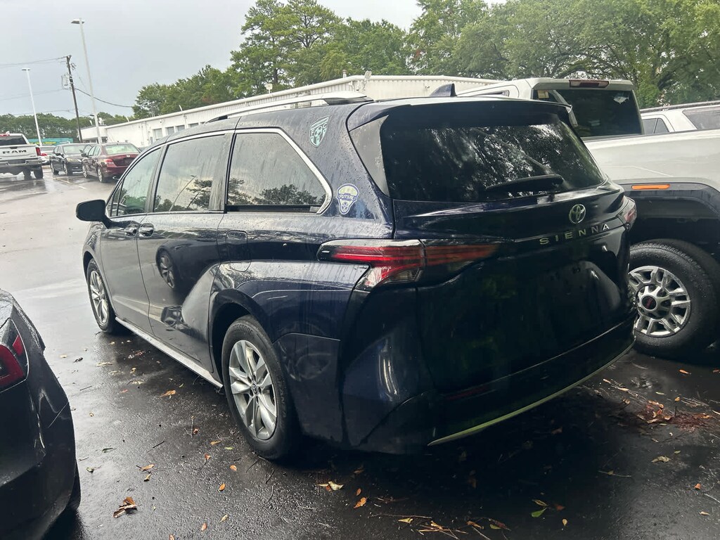 Certified 2023 Toyota Sienna Limited Minivan