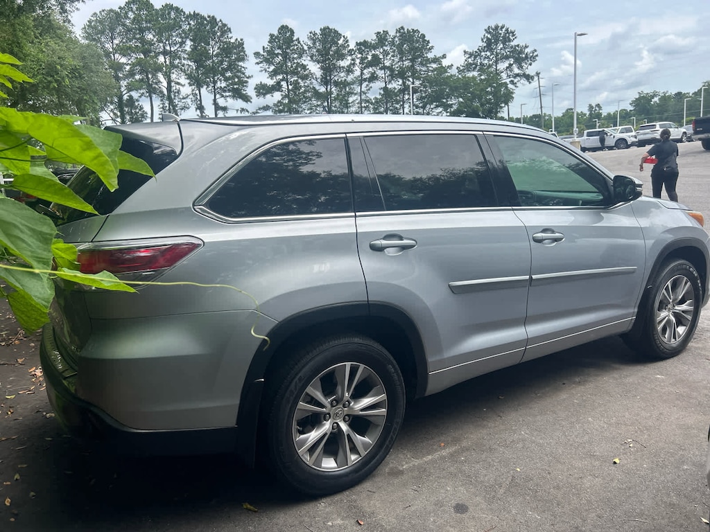 Used 2015 Toyota Highlander XLE SUV
