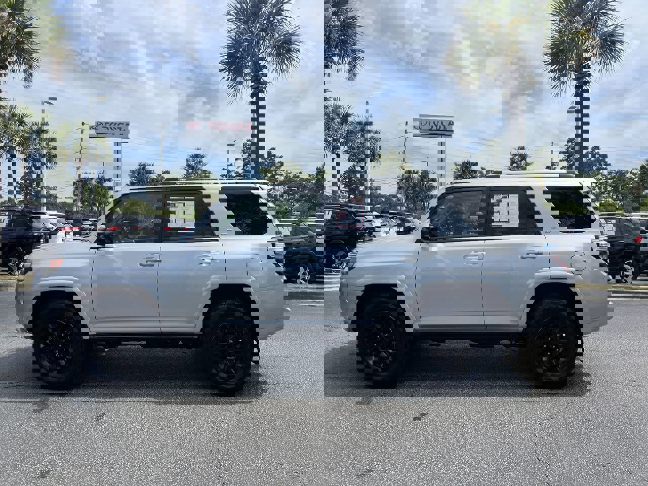 2024 Toyota 4Runner SR5 photo 6