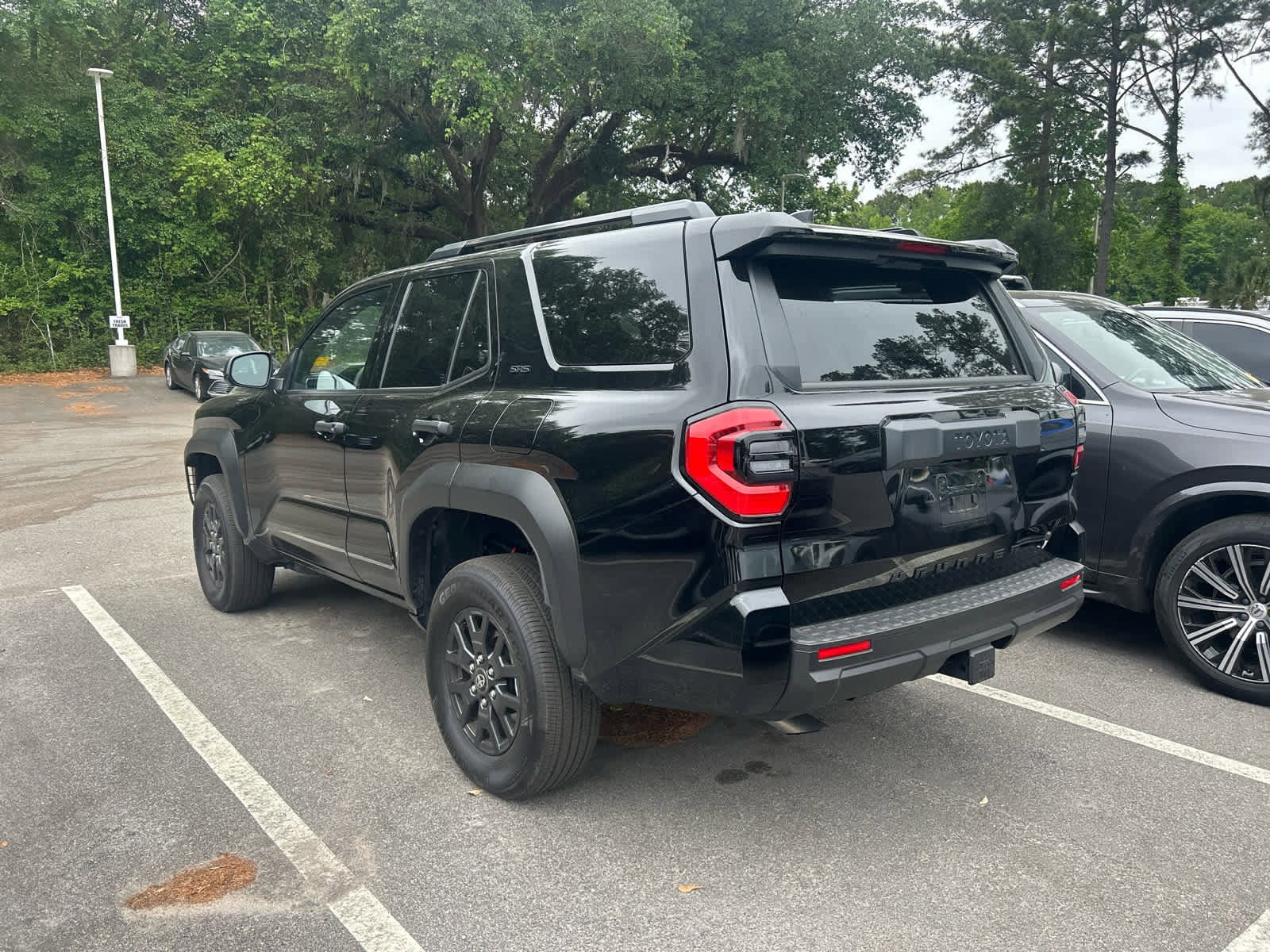 2025 Toyota 4Runner SR5 photo 2