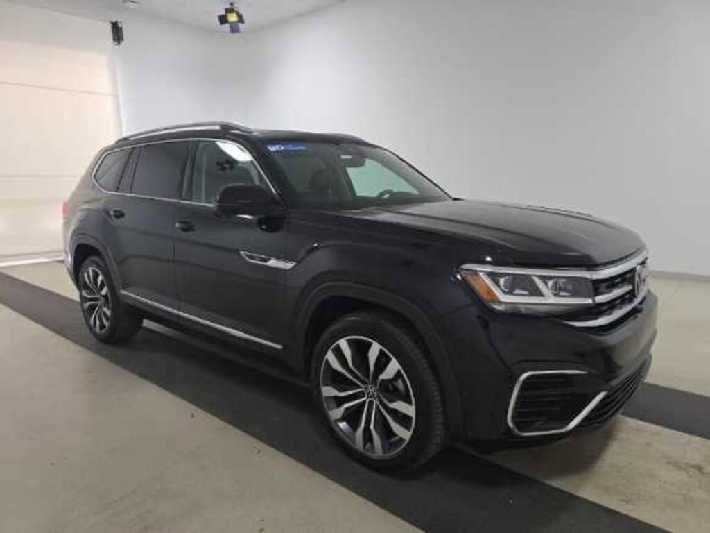 Used 2022 Volkswagen Atlas 3.6L V6 SEL Premium R-Line SUV