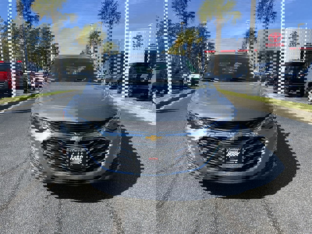 2023 Chevrolet Malibu LT photo 2