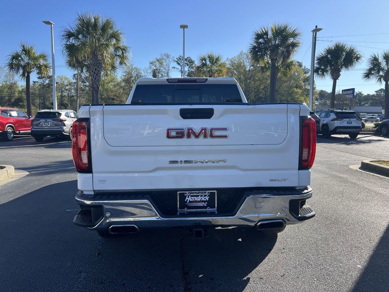 2020 GMC Sierra 1500 SLT photo 3
