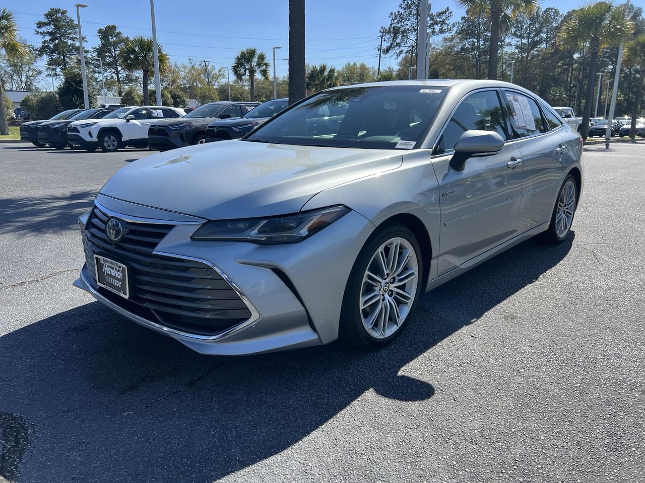 2021 Toyota Avalon Hybrid Limited photo 4