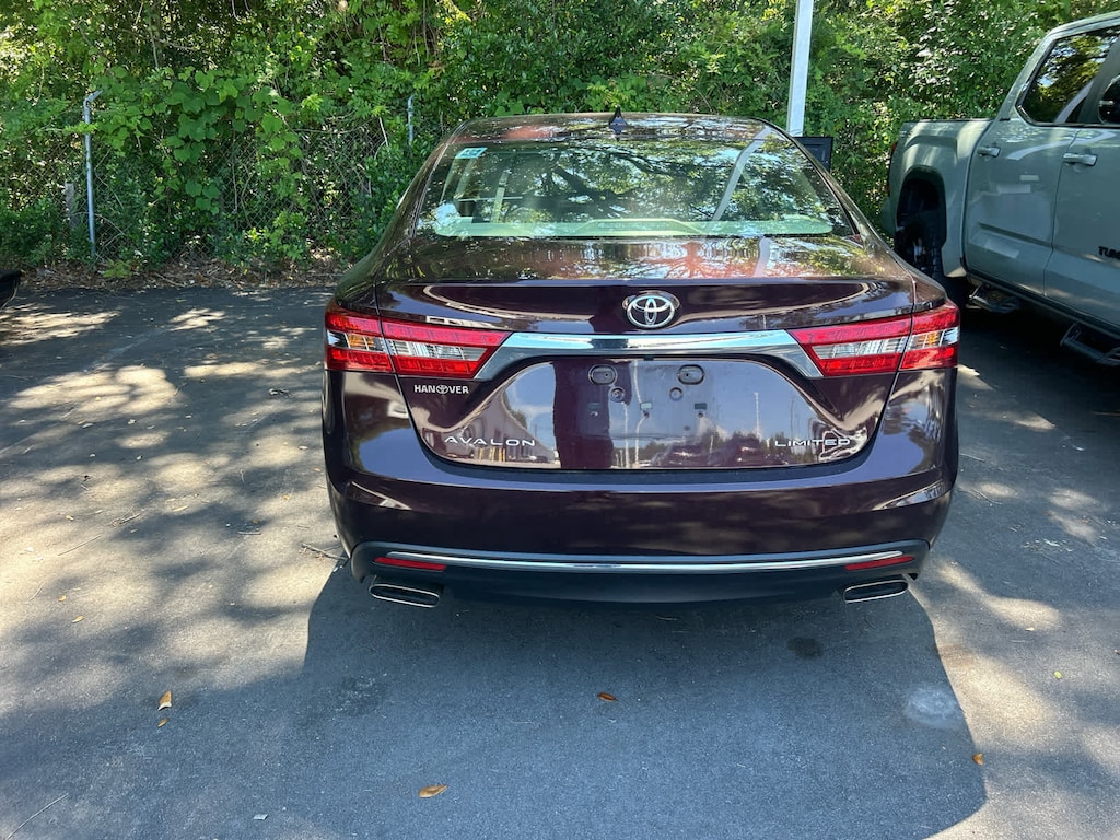 Used 2016 Toyota Avalon Limited Sedan