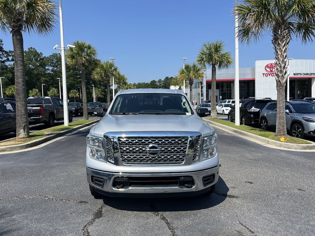 Used 2018 Nissan Titan SV Pickup