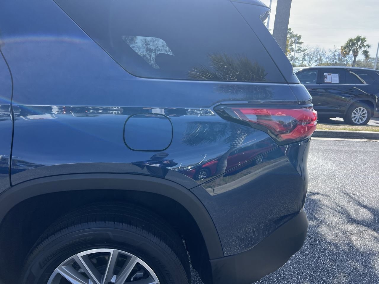 2023 Chevrolet Traverse LT Cloth photo 3