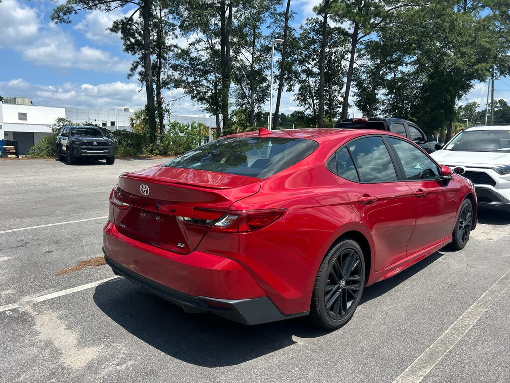 Used 2025 Toyota Camry SE Sedan