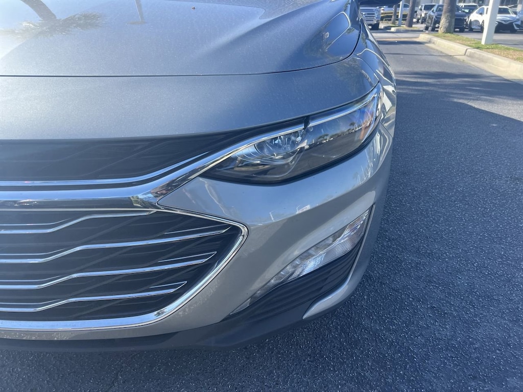 Used 2024 Chevrolet Malibu LT Sedan