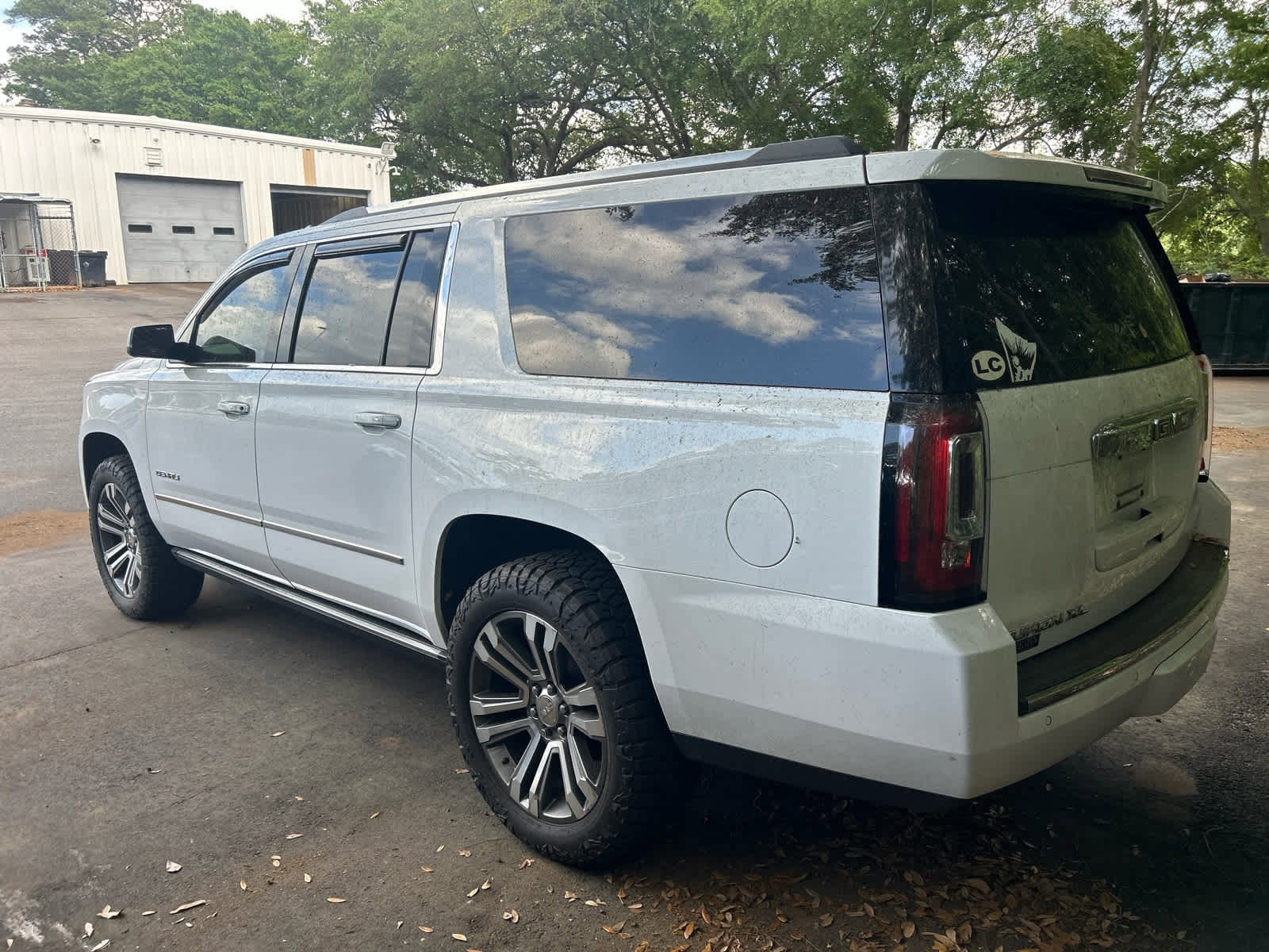 2019 GMC Yukon XL Denali photo 6