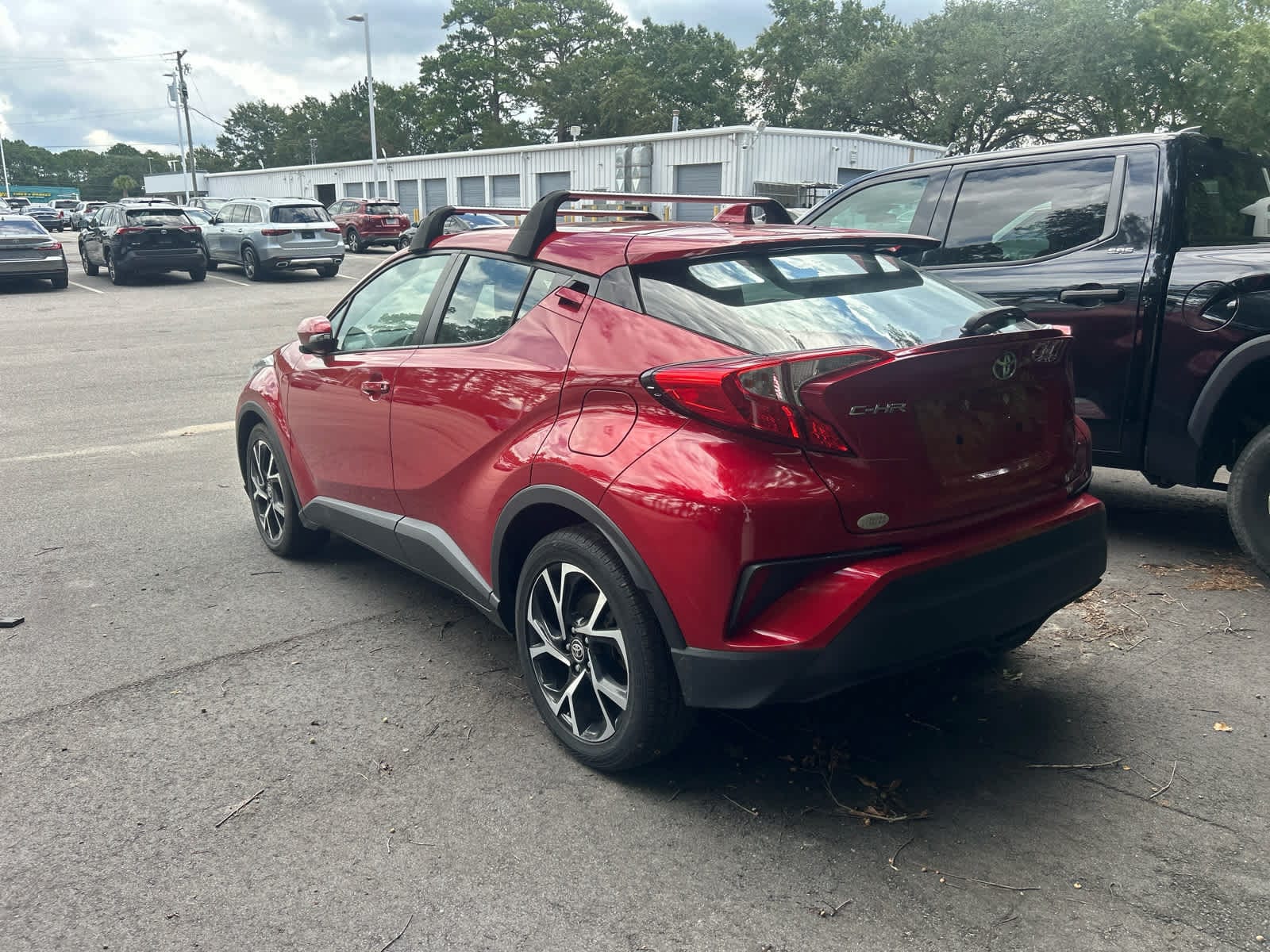 2022 Toyota C-HR XLE