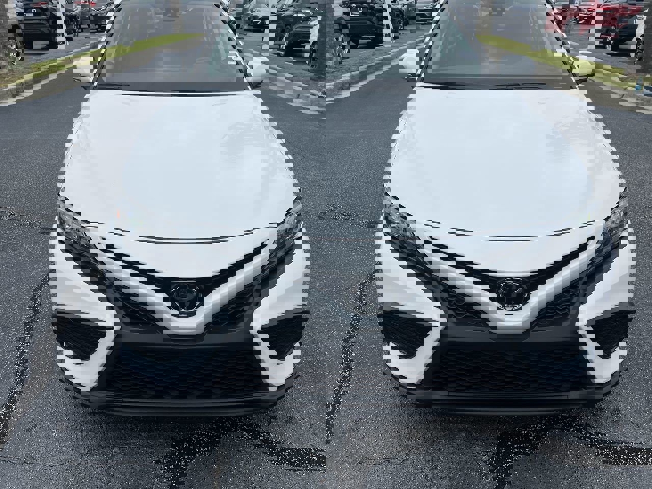 2024 Toyota Camry SE photo 2