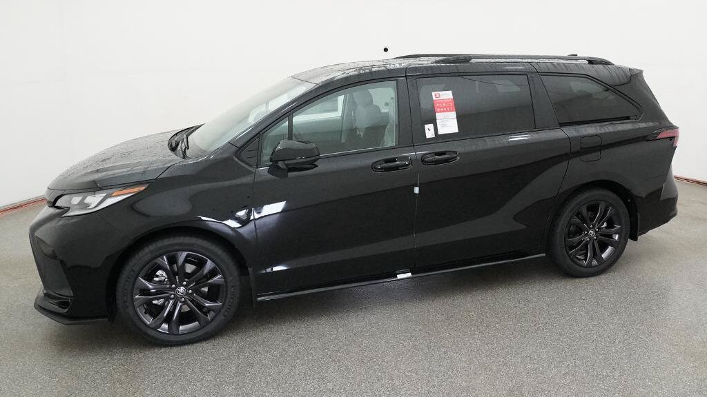 Toyota Sienna XSE