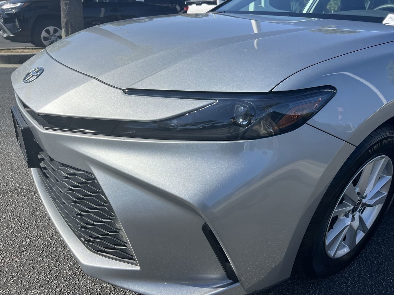 2025 Toyota Camry LE photo 5