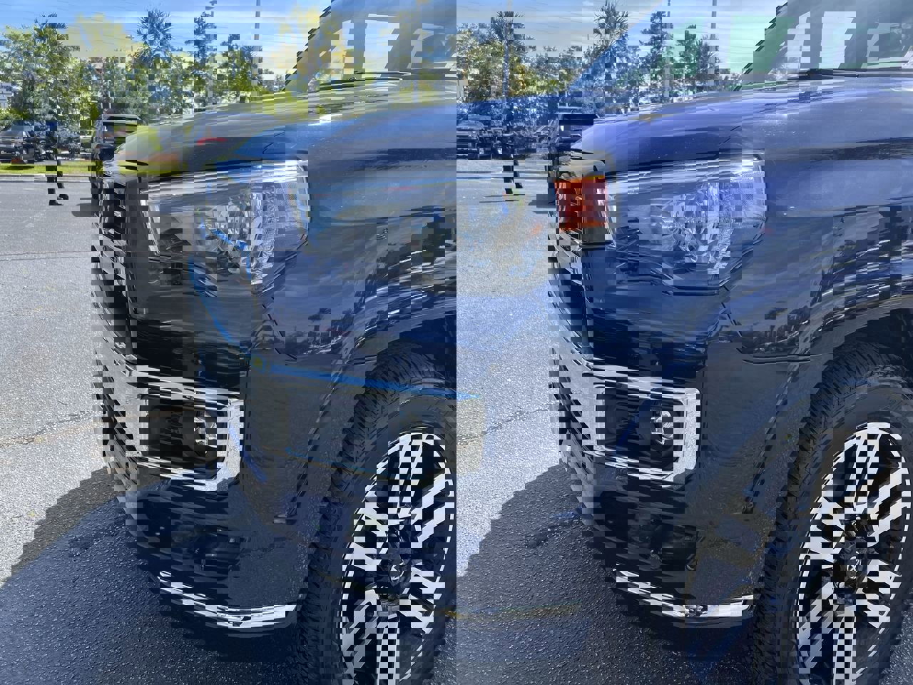 2022 Toyota 4Runner Limited photo 5