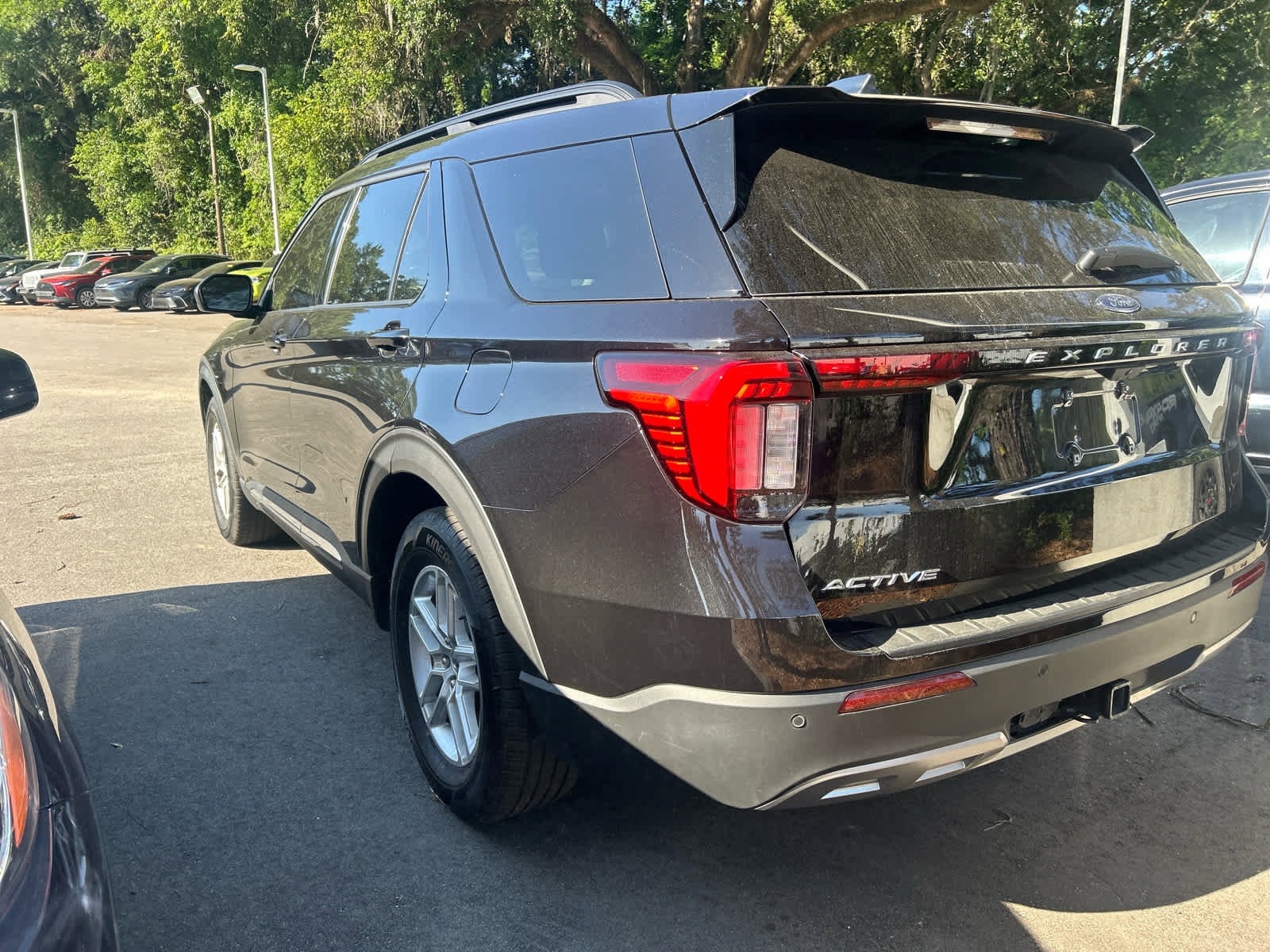 2025 Ford Explorer Active photo 6