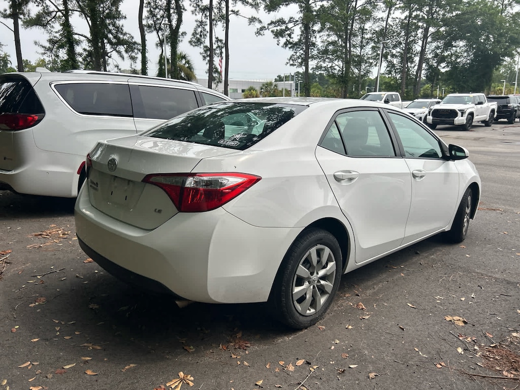 Used 2015 Toyota Corolla LE Sedan