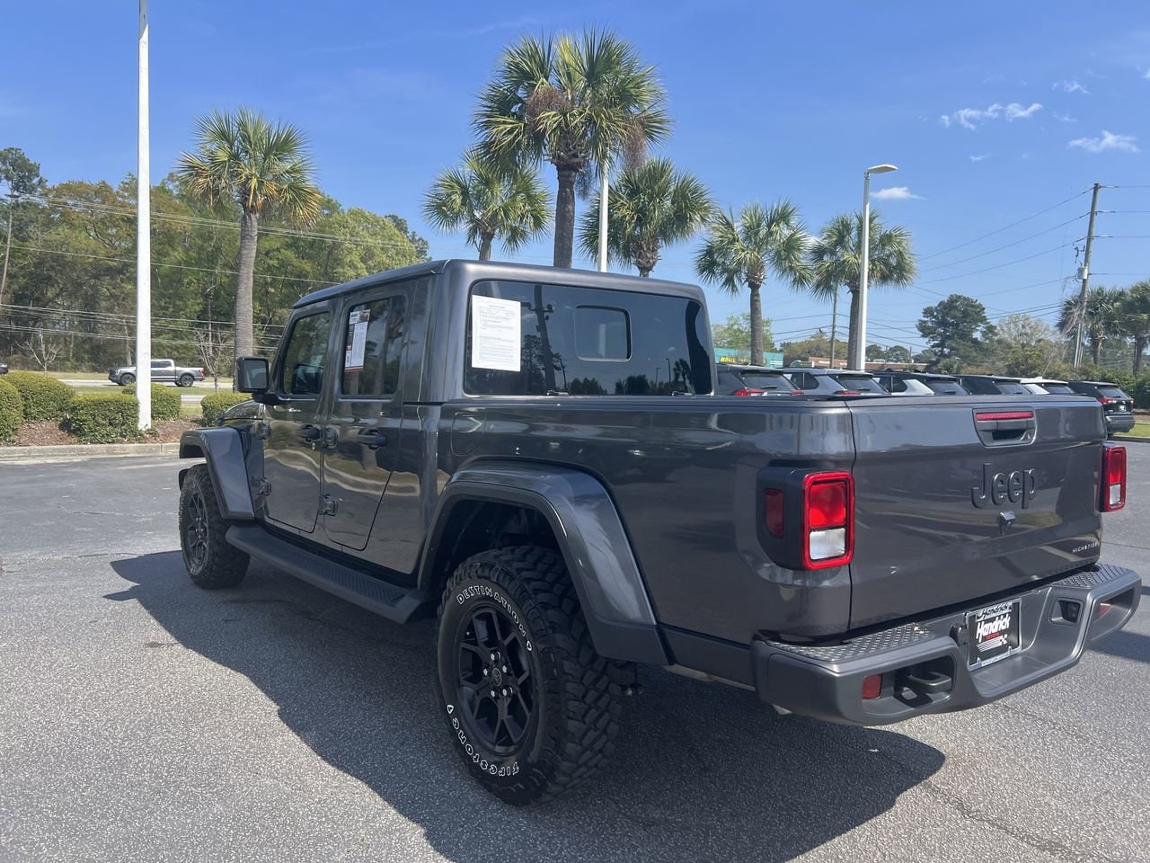2025 Jeep Gladiator High Tide photo 6