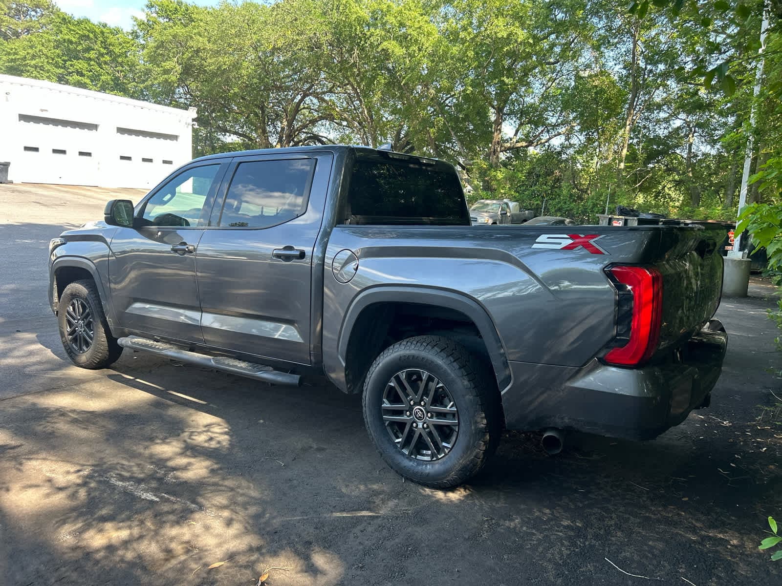 2023 Toyota Tundra SR5 photo 6