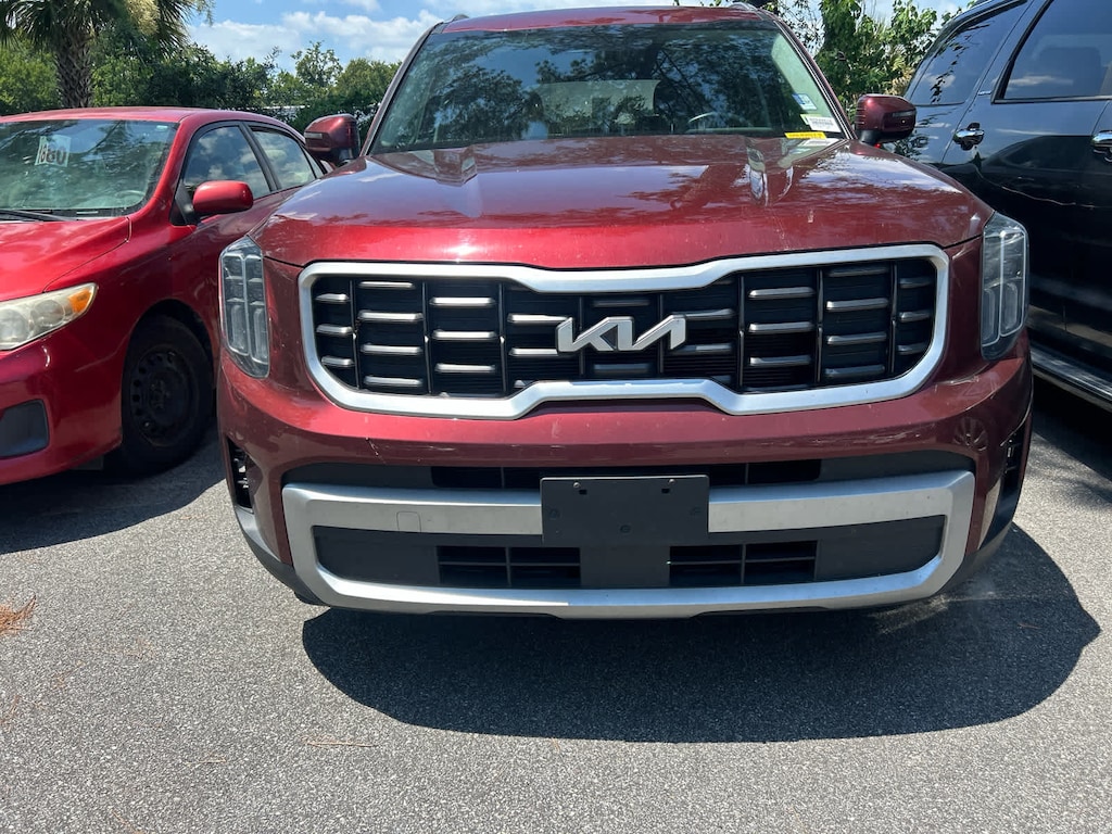 Used 2024 Kia Telluride S SUV