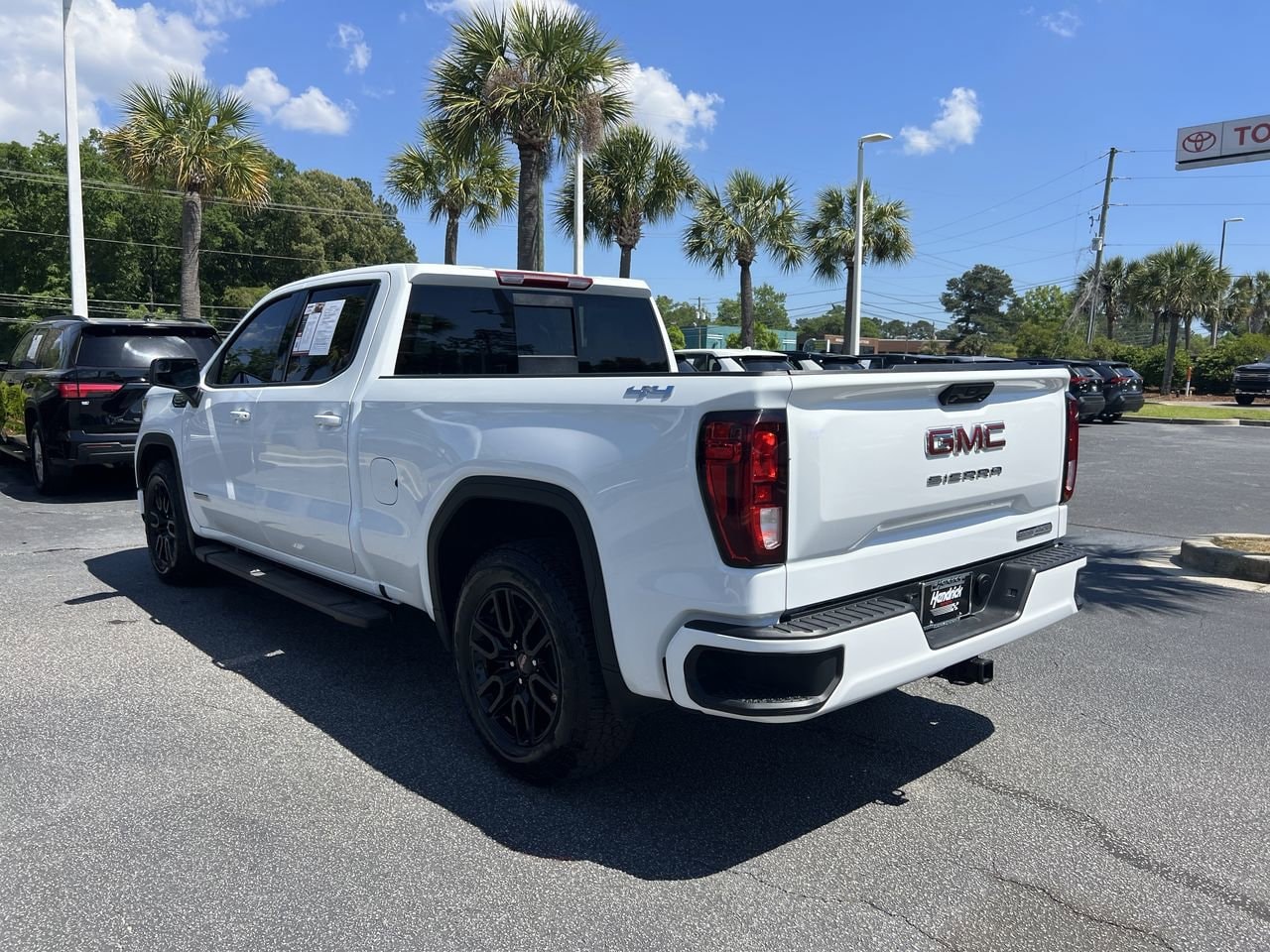 2025 GMC Sierra 1500 Elevation photo 6