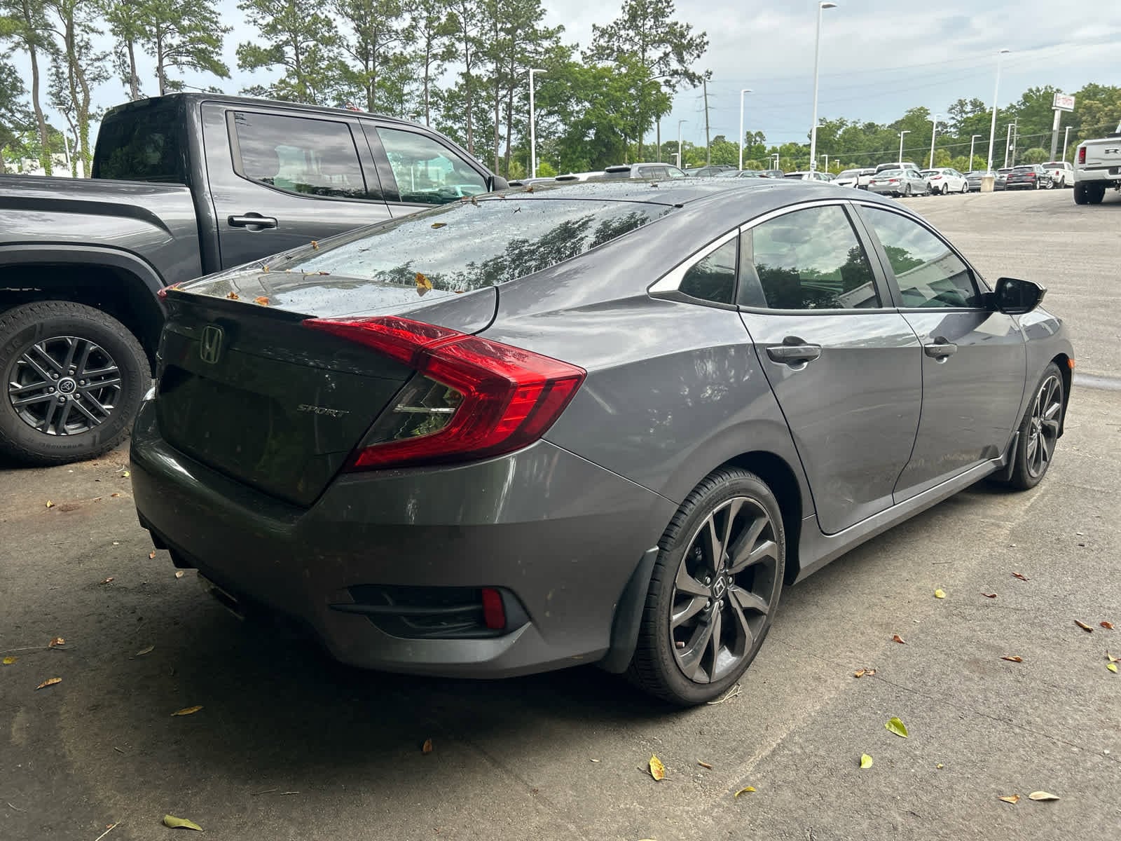 2019 Honda Civic Sport photo 3
