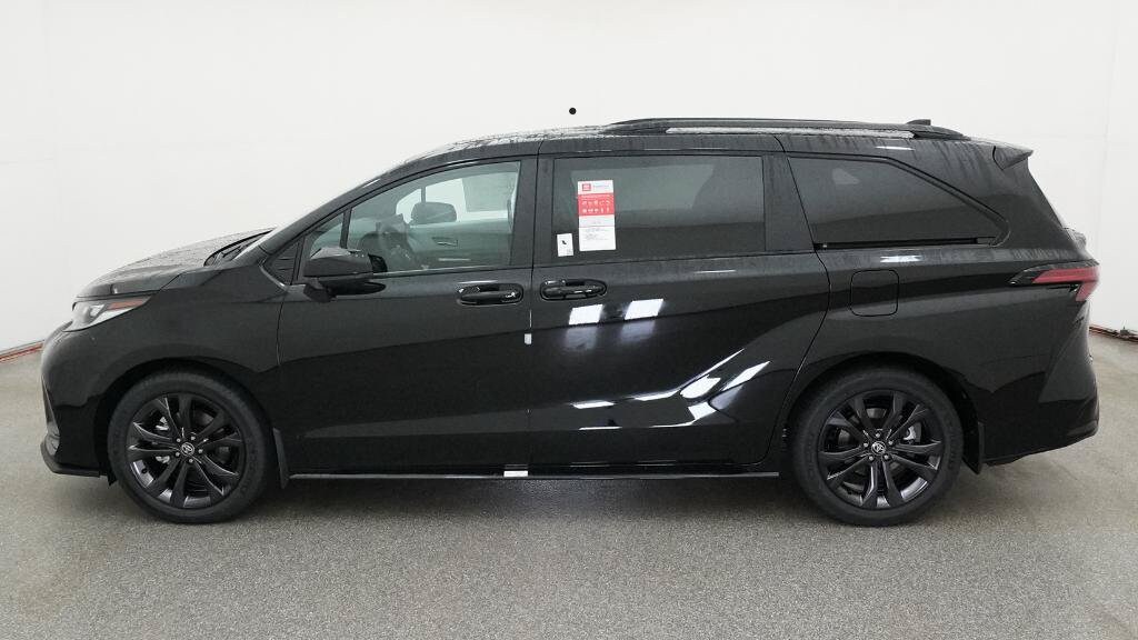 Toyota Sienna XSE
