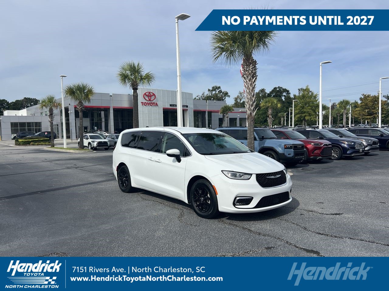 2023 Chrysler Pacifica Touring L