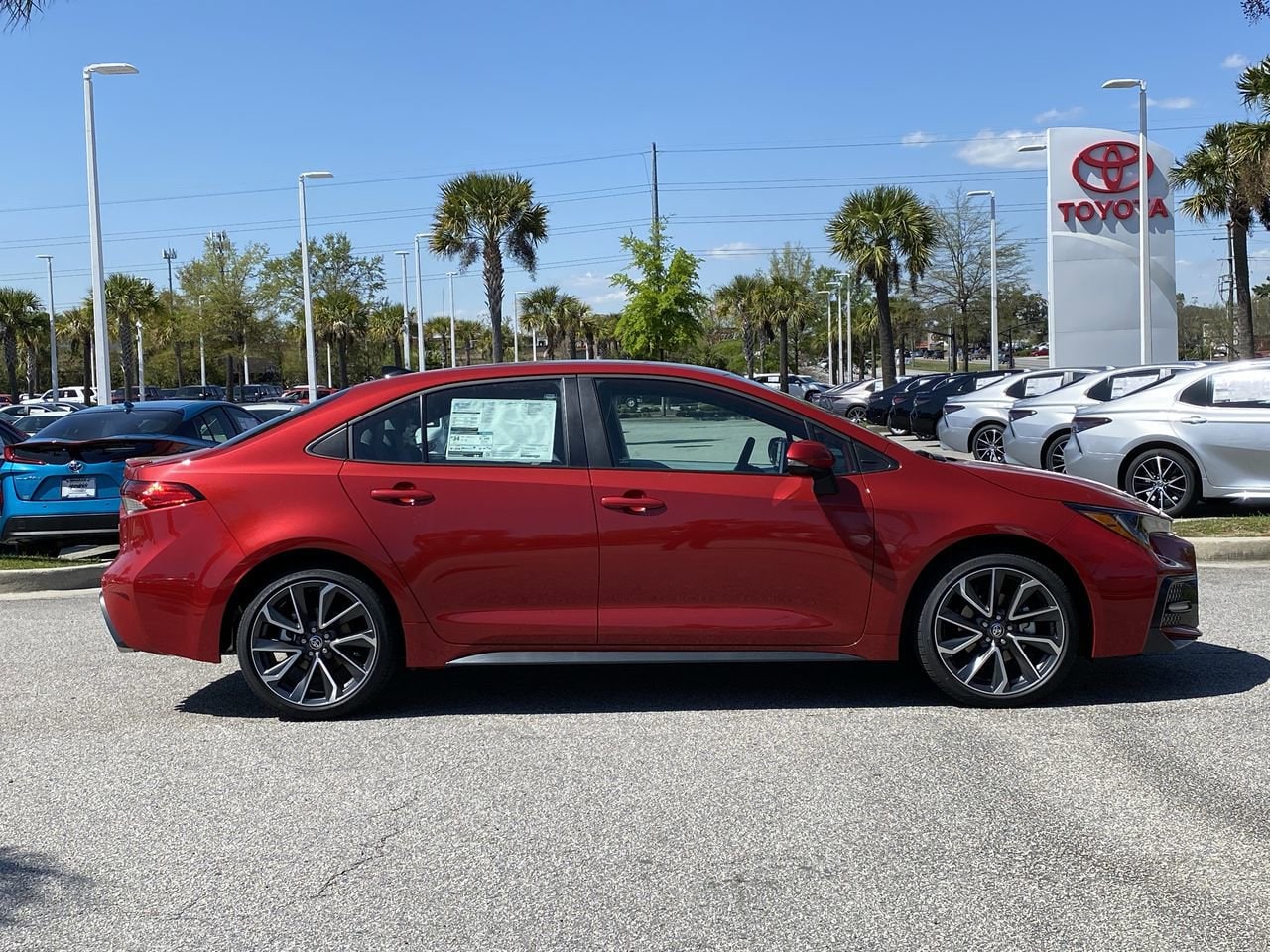 2021 Toyota Corolla SE photo 2