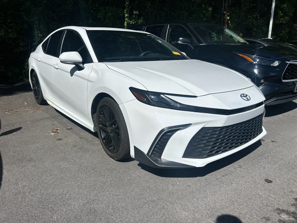 Certified 2025 Toyota Camry SE Sedan