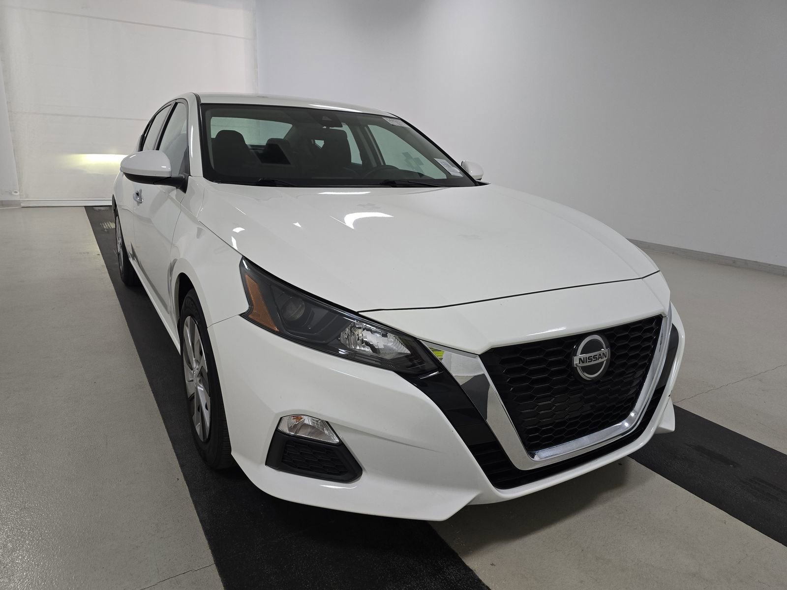 2022 Nissan Altima 2.5 S photo 2