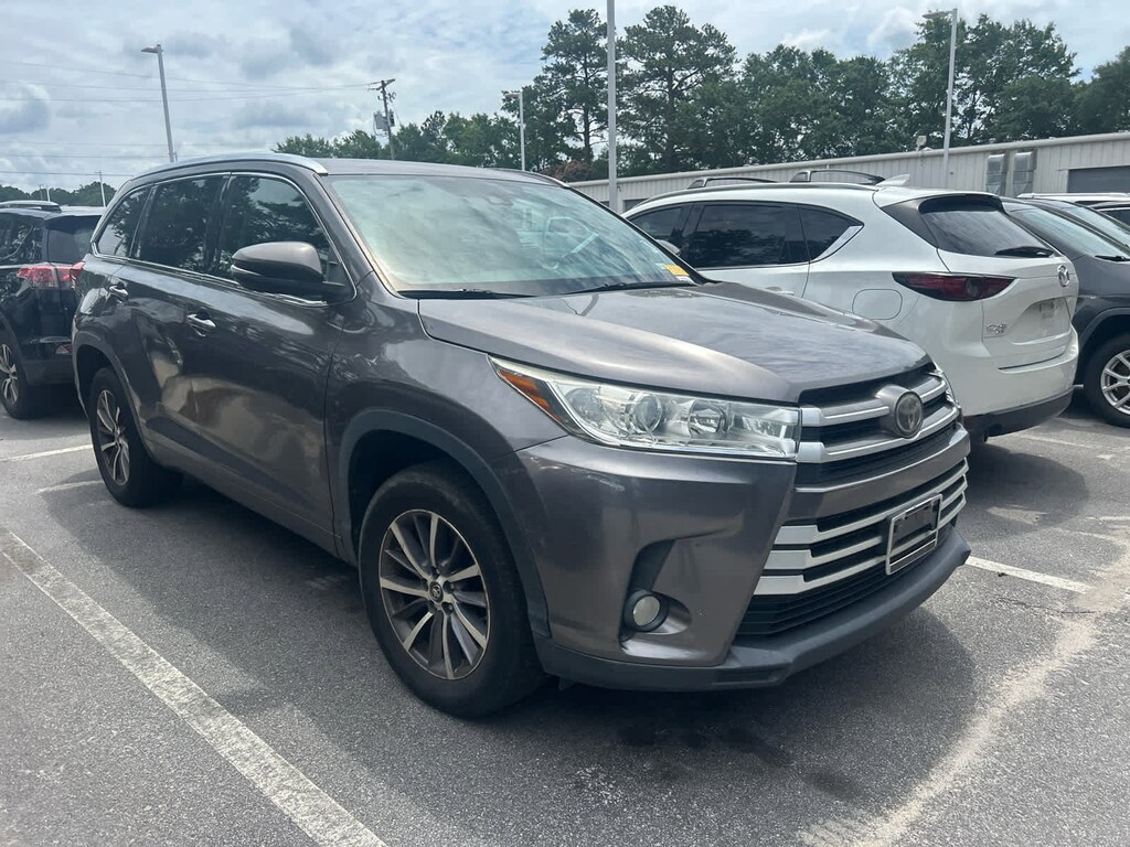 Used 2018 Toyota Highlander XLE SUV