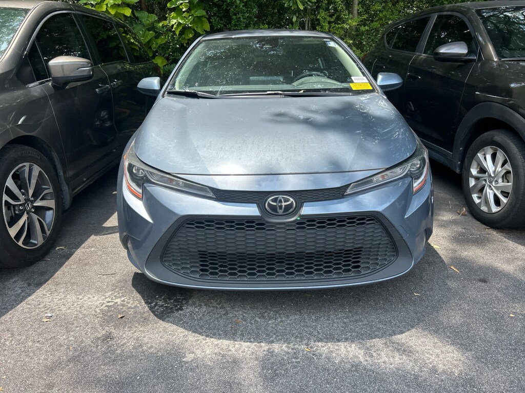 Used 2022 Toyota Corolla LE Sedan