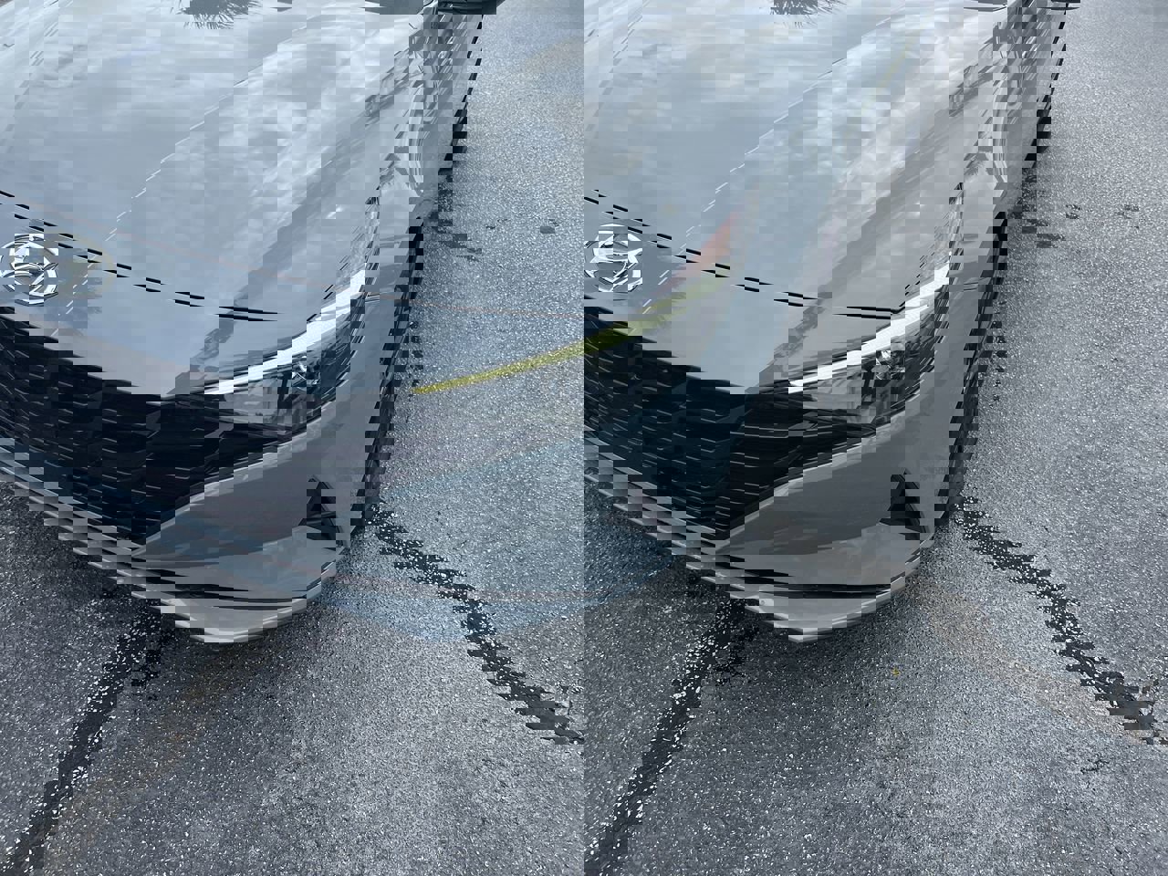 2022 Hyundai Elantra SEL Convenience photo 3