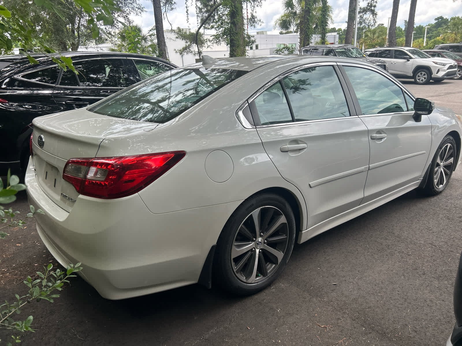 Subaru Legacy 2.5i Limited