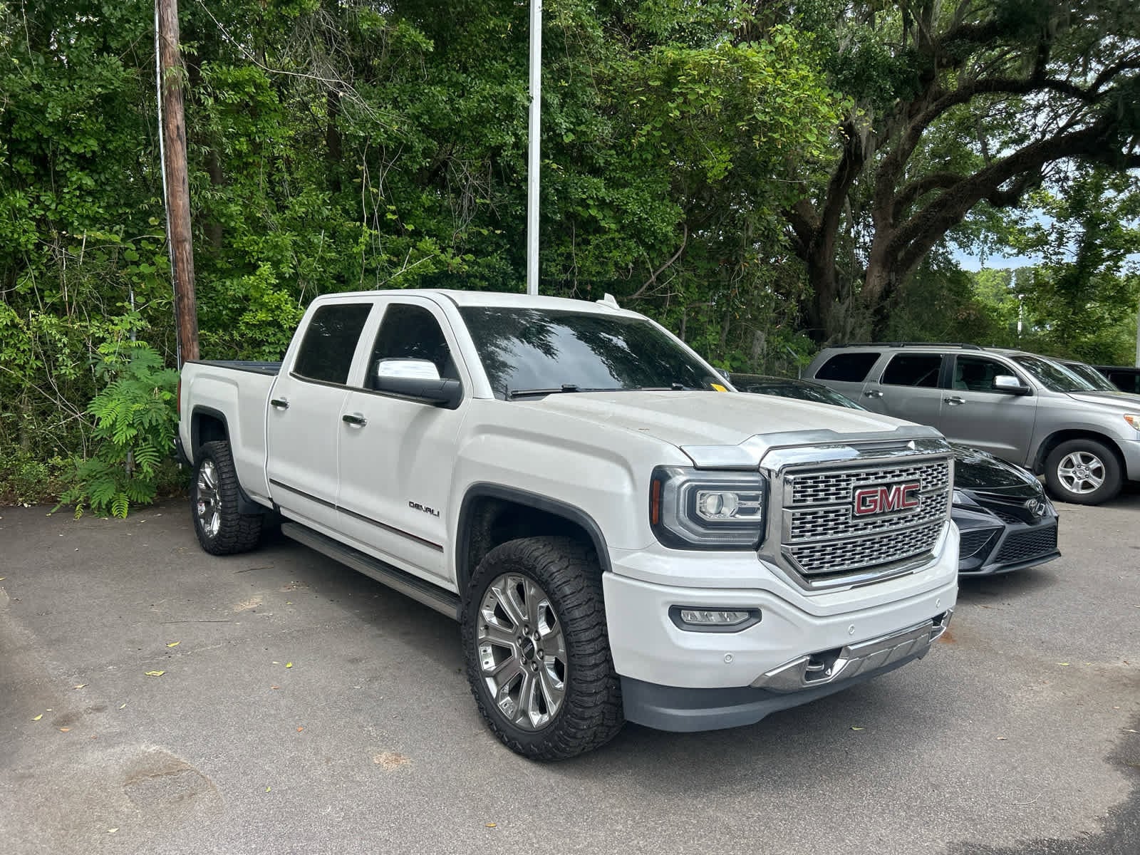 2018 GMC Sierra 1500 Denali photo 5