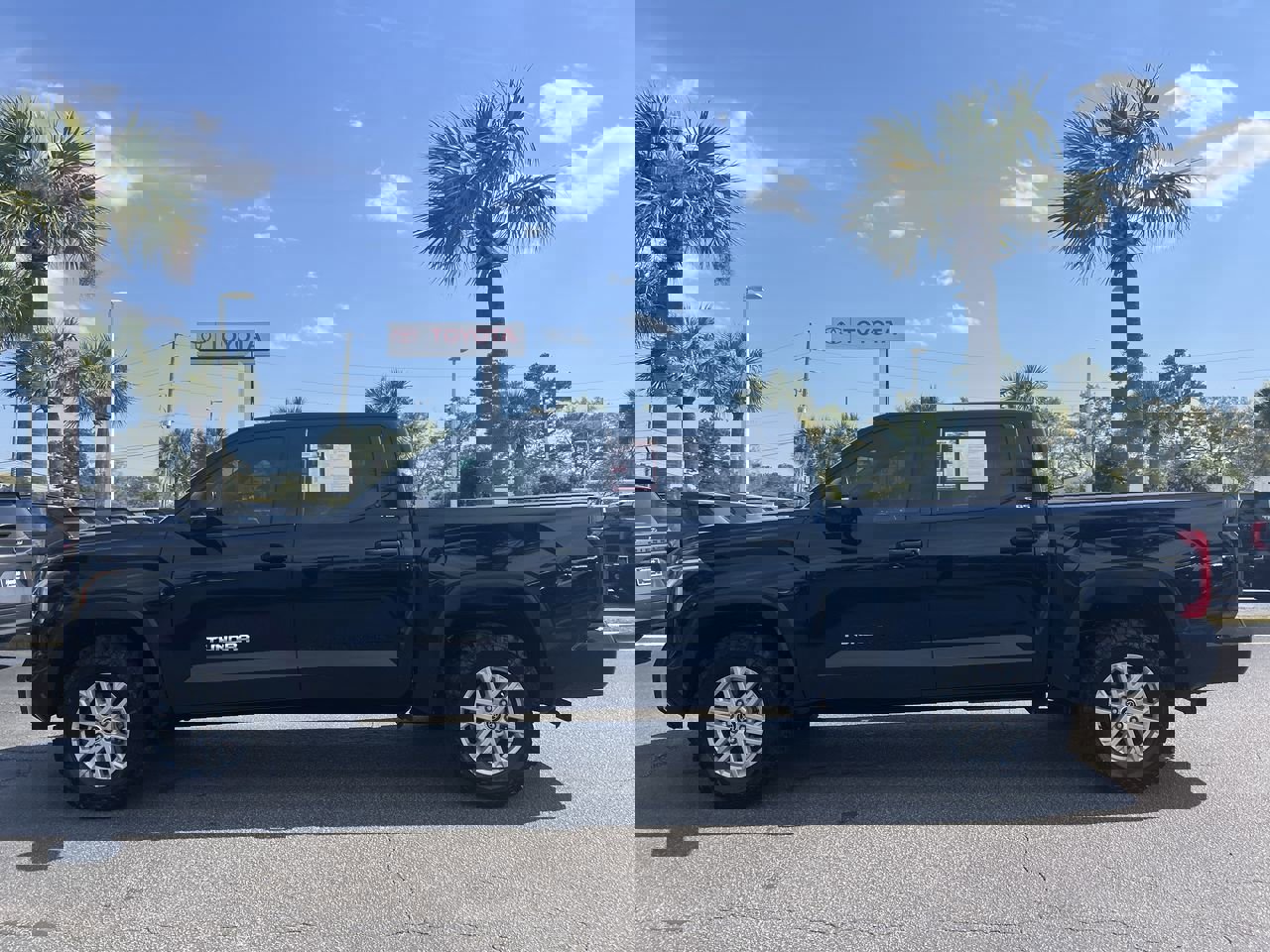 2024 Toyota Tundra SR5 photo 5