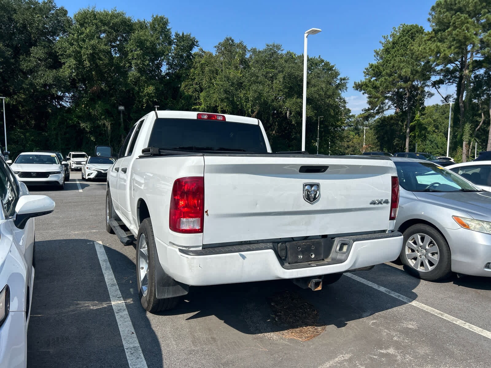 2016 Ram 1500 Express photo 2